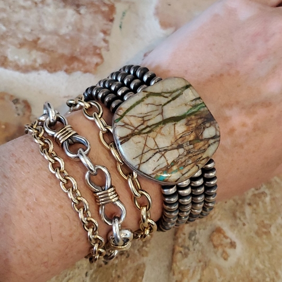 Sterling Silver Navajo Pearl Boulder Turquoise Bracelet - Picture 6 of 6